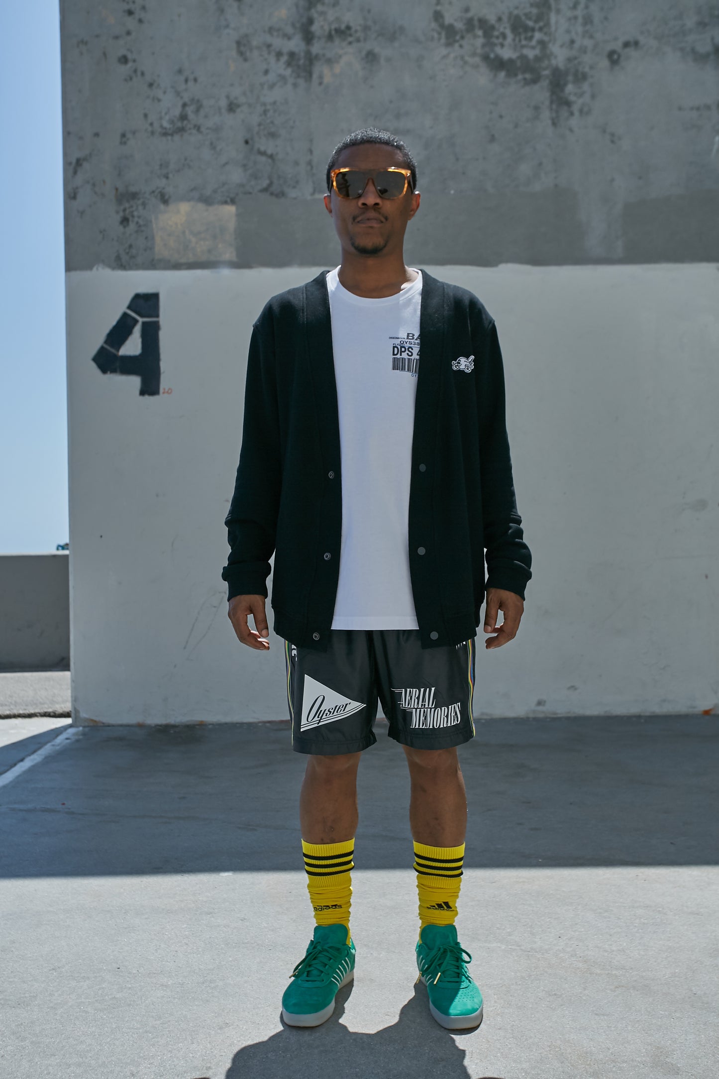AIRFLOAT HANDBALL SHORT (BLACK)