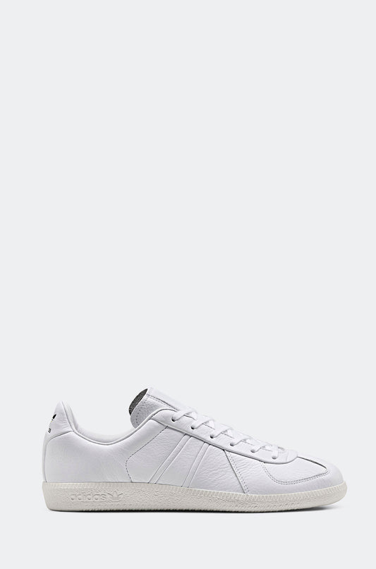 Bw Army Oyster (White)